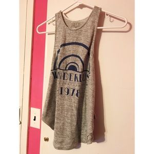 Grey tank top